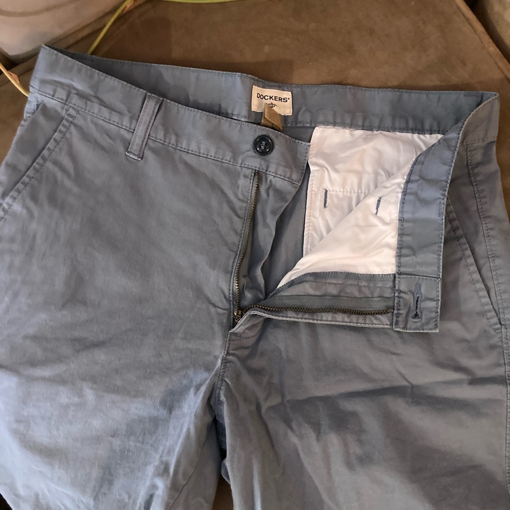 Dockers Men’s Short - Picture 3 of 5